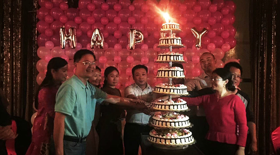 一路有你，盡顯方成雄風(fēng)，攜手共進(jìn)，再創(chuàng)輝煌